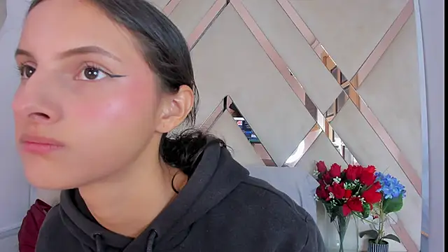 ninaht online show from 11, 10, 2025