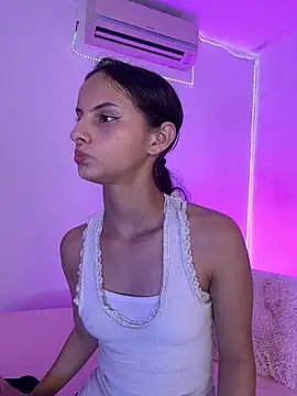 ninaht online show from 13, 2, 2026