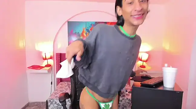 SofiaNaugthyxTS online show from 18, 3, 2025