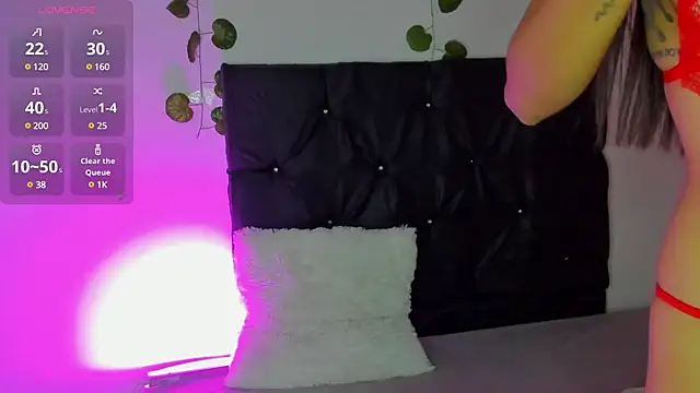 Snapshot of Natasha_by chatting on 20, 12, 2024 Natasha by online show from 20, 12, 2024