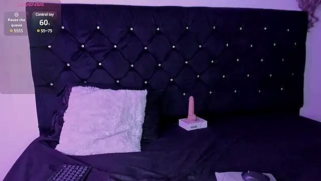 Snapshot of Natasha_by chatting on 10, 3, 2025 Natasha by online show from 10, 3, 2025