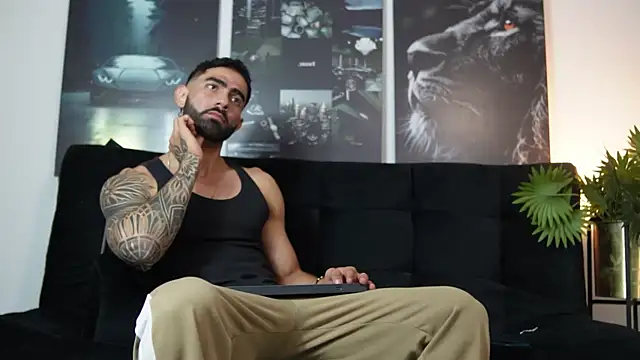 Austin bolt online show from 11, 10, 2025