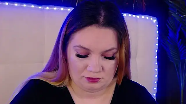 MelanieBrownn online show from 7, 4, 2026