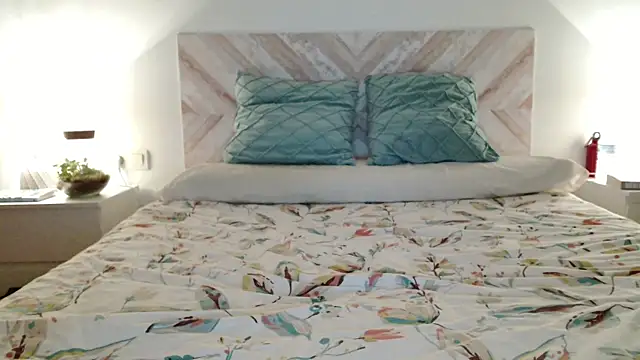 secretmuses online show from 6, 4, 2026