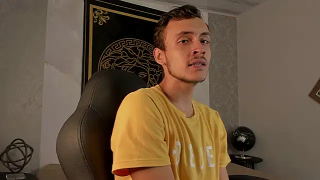 Desmon Clark online show from 7, 2, 2025