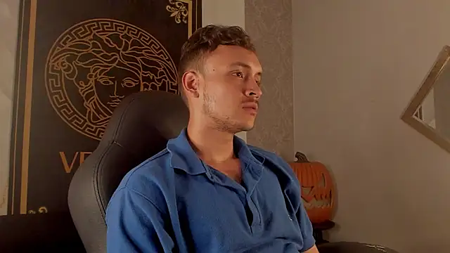 Desmon Clark online show from 7, 10, 2025