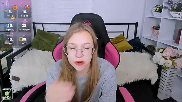 LayriantaVee online show from 17, 9, 2025