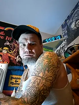 clitstitsandbongrips online show from 4, 3, 2025