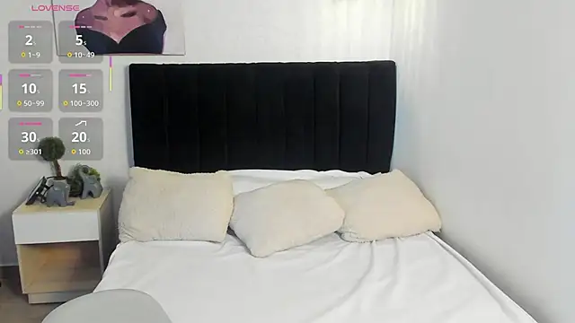 Snapshot of Scarlett__bell chatting on 12, 9, 2025 Scarlett bell online show from 12, 9, 2025