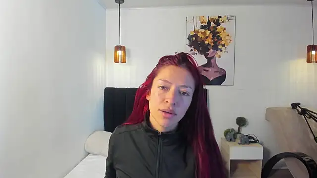 Snapshot of Scarlett__bell chatting on 7, 10, 2025 Scarlett bell online show from 7, 10, 2025