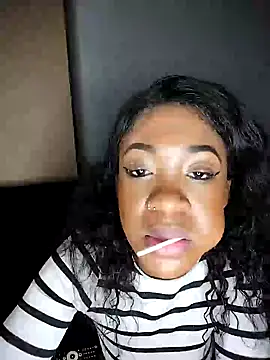 pixie-na online show from 27, 10, 2025