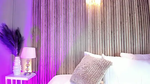 HannaPaola online show from 17, 3, 2026