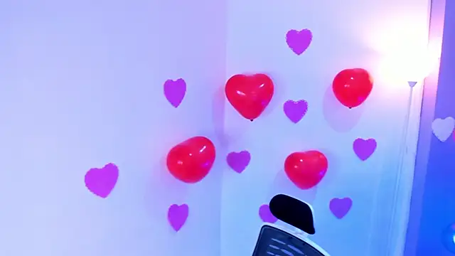 KimberlyVillaLobos online show from 15, 2, 2025