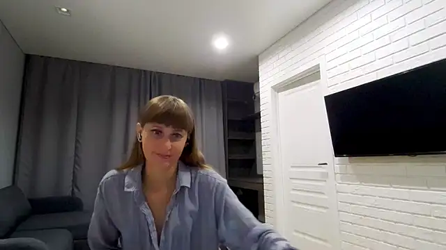 Daniella Lorente online show from 27, 7, 2026