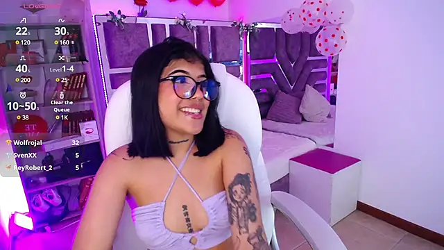 AliceWalker 11 online show from 19, 2, 2025