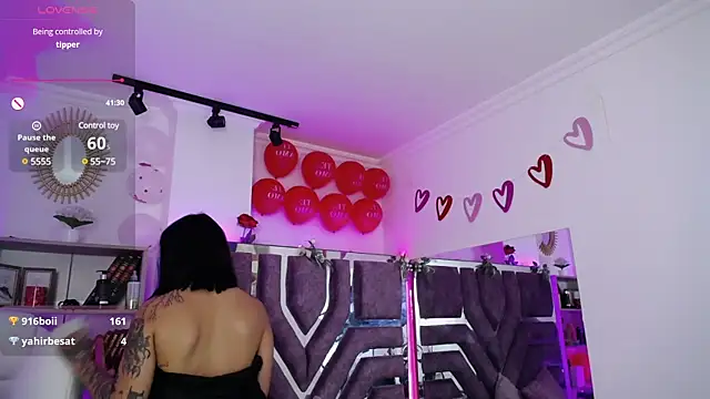 AliceWalker 11 online show from 25, 2, 2025