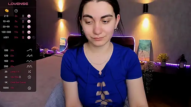 hannacheekss  online show from 20, 2, 2025