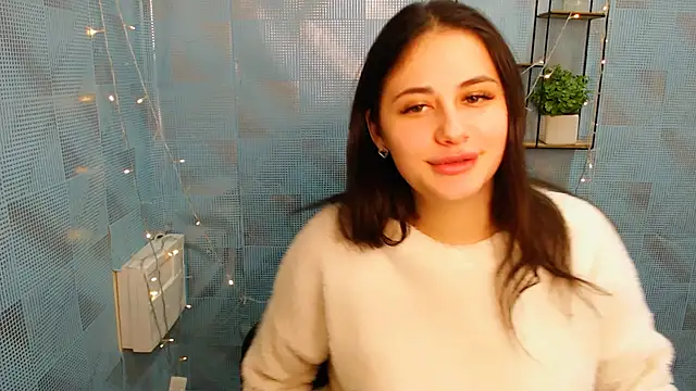 Snapshot of AliceSexyyy_ chatting on 20, 12, 2024 AliceSexyyy online show from 20, 12, 2024