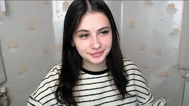 Snapshot of AliceSexyyy_ chatting on 30, 12, 2024 AliceSexyyy online show from 30, 12, 2024