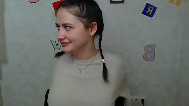 Snapshot of AliceSexyyy_ chatting on 20, 3, 2025 AliceSexyyy online show from 20, 3, 2025