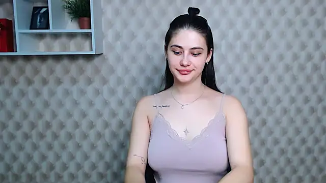 Snapshot of AliceSexyyy_ chatting on 13, 9, 2025 AliceSexyyy online show from 13, 9, 2025