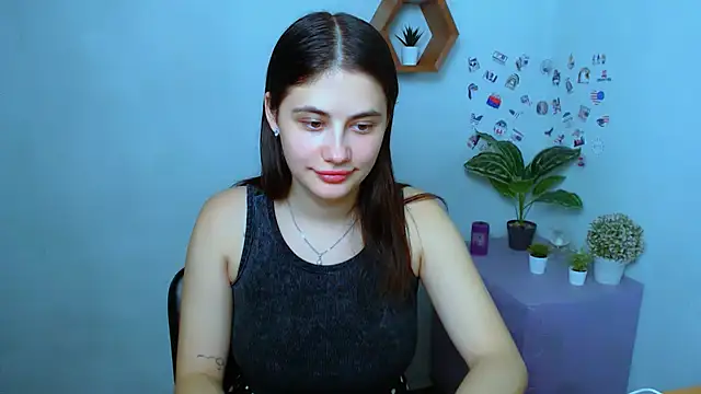 Snapshot of AliceSexyyy_ chatting on 20, 9, 2025 AliceSexyyy online show from 20, 9, 2025