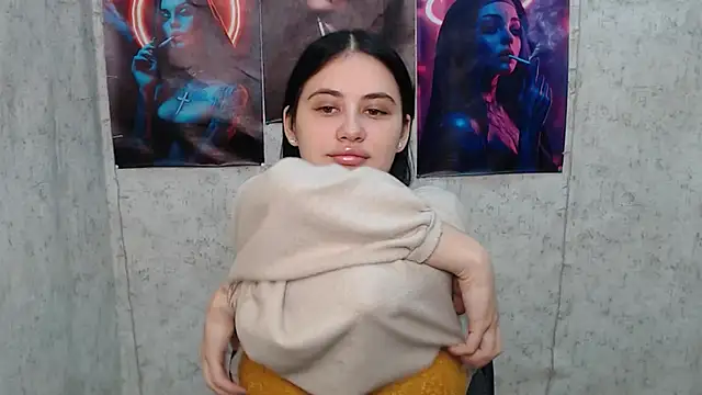 Snapshot of AliceSexyyy_ chatting on 19, 11, 2025 AliceSexyyy online show from 19, 11, 2025