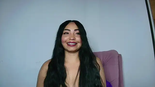 Snapshot of Dailyn_Adams chatting on 24, 12, 2024 Dailyn Adams online show from 24, 12, 2024