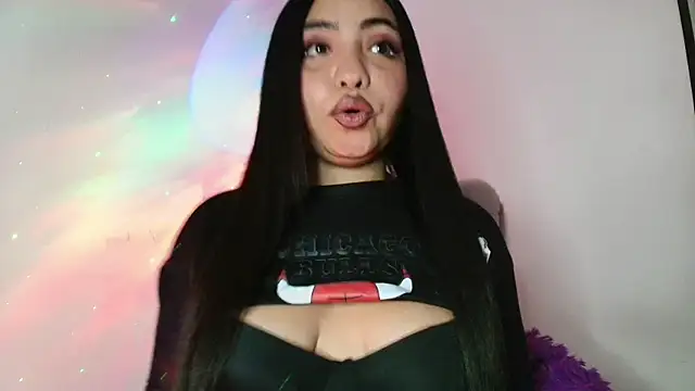 Snapshot of Dailyn_Adams chatting on 28, 1, 2025 Dailyn Adams online show from 28, 1, 2025