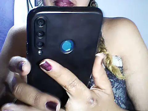 layanah12 online show from 14, 10, 2025