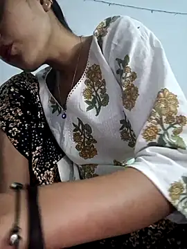 Snapshot of pikubaby chatting on 18, 3, 2025 pikubaby online show from 18, 3, 2025