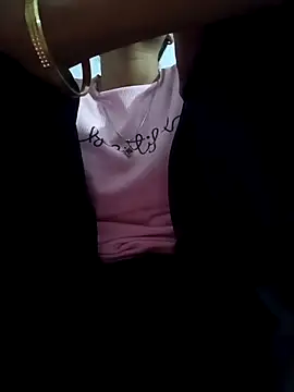 Snapshot of pikubaby chatting on 1, 10, 2025 pikubaby online show from 1, 10, 2025