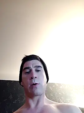 ElyasMatt online show from 6, 3, 2025