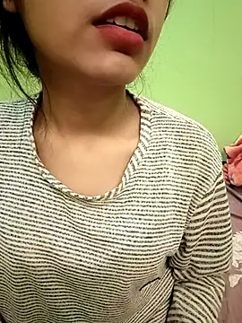 Snapshot of EACH_555 chatting on 28, 11, 2025 EACH 555 online show from 28, 11, 2025