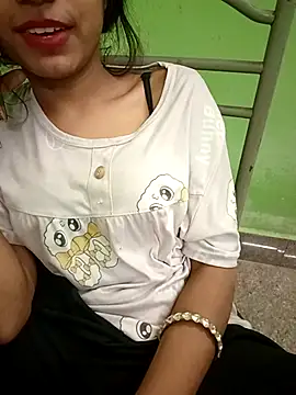 Snapshot of EACH_555 chatting on 1, 12, 2025 EACH 555 online show from 1, 12, 2025