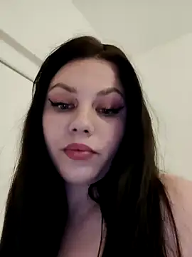 Snapshot of leeya_lee chatting on 14, 1, 2025 leeya lee online show from 14, 1, 2025