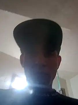 Snapshot of raiu1257 chatting on 4, 11, 2025 raiu1257 online show from 4, 11, 2025