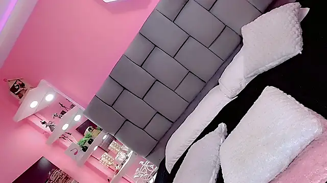 Snapshot of Baddinner chatting on 22, 2, 2025 Baddinner online show from 22, 2, 2025