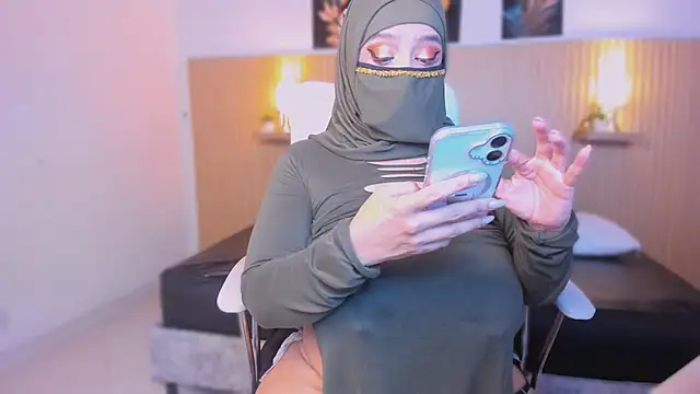 cloe sirena online show from 5, 2, 2026