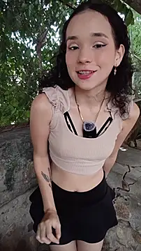 sweet outdoor charm online show from 18, 6, 2026
