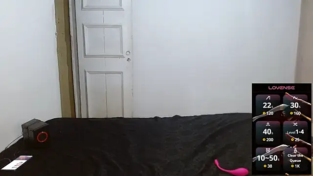 Snapshot of cherrydelioncourt chatting on 7, 1, 2025 cherrydelioncourt online show from 7, 1, 2025