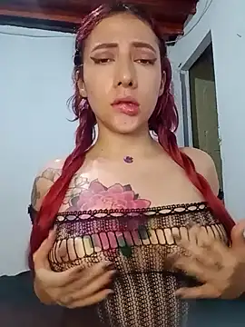 Snapshot of cherrydelioncourt chatting on 27, 2, 2025 cherrydelioncourt online show from 27, 2, 2025