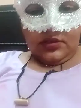 Snapshot of seemi_bhabhi chatting on 19, 1, 2025 seemi bhabhi online show from 19, 1, 2025