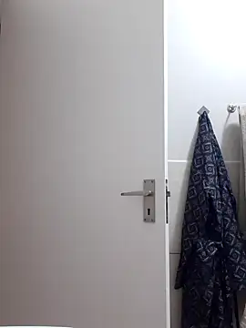 Snapshot of MIGHTY_MAGNUM chatting on 8, 1, 2025 MIGHTY MAGNUM online show from 8, 1, 2025