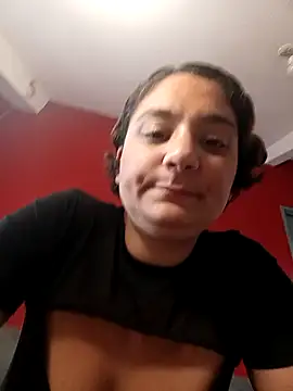 Snapshot of Nell-X chatting on 19, 10, 2025 Nell-X online show from 19, 10, 2025