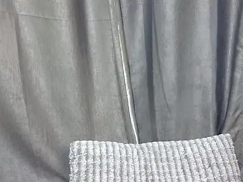 Snapshot of Chichii- chatting on 8, 1, 2025 Chichii- online show from 8, 1, 2025