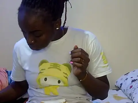 Snapshot of Chichii- chatting on 17, 1, 2025 Chichii- online show from 17, 1, 2025