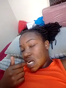 Snapshot of Chichii- chatting on 30, 10, 2025 Chichii- online show from 30, 10, 2025