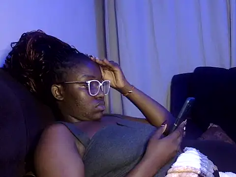 Snapshot of Chichii- chatting on 17, 1, 2026 Chichii- online show from 17, 1, 2026