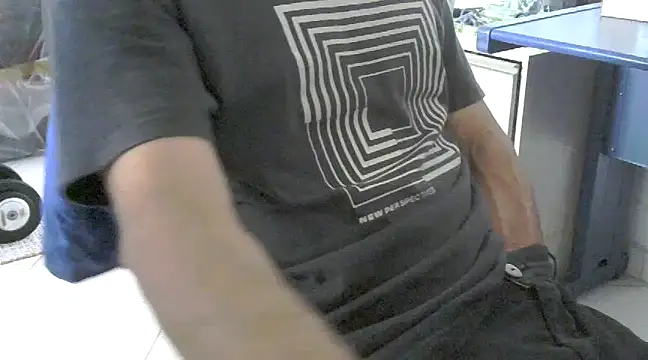 Snapshot of bbehemothh chatting on 23, 12, 2024 bbehemothh online show from 23, 12, 2024